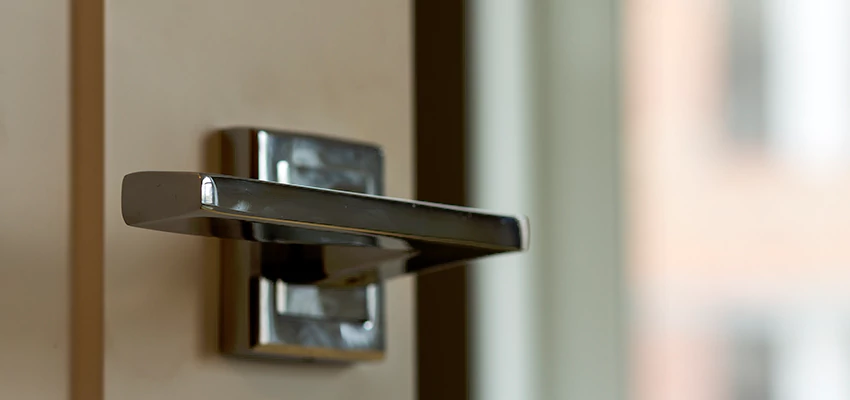 Door Lever Knob Repair in Salinas, California