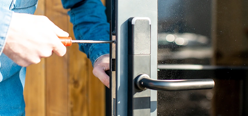 Aluminium Door Lock Replacement in Salinas, California